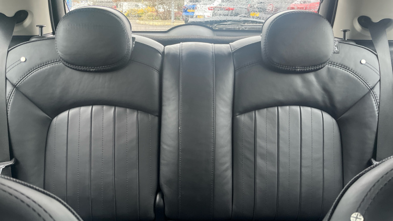 MINI Hatchback 2.0 Cooper S Exclusive II 3dr Auto Petrol Hatchback